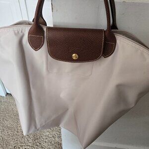 Longchamp le pliage medium